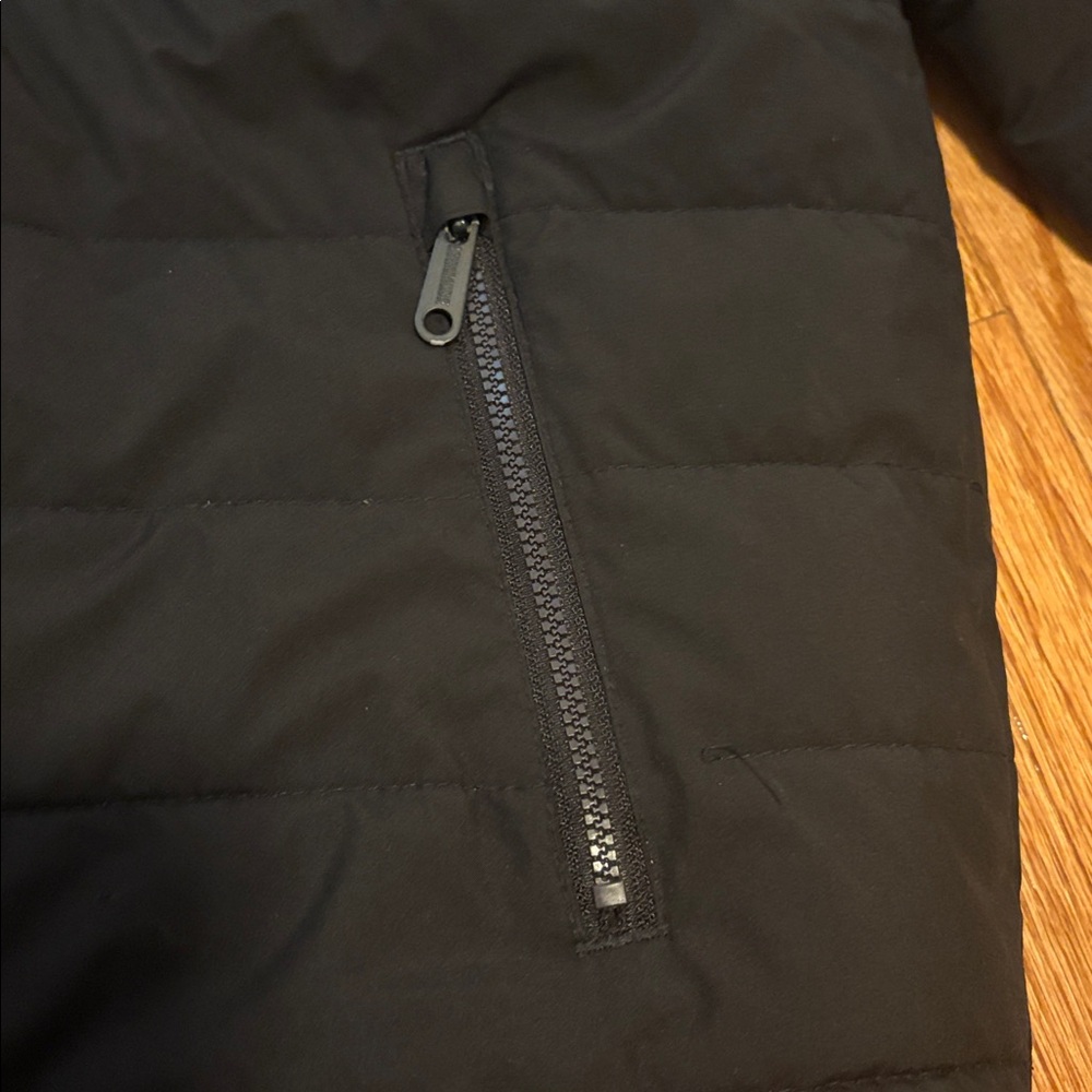 Abercrombie & Fitch Kids Black Puffer Jacket - Picture 7 of 9